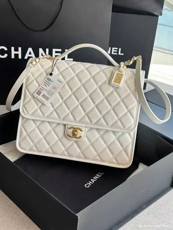 Hyper Peter BACKPACK CHANEL 0603